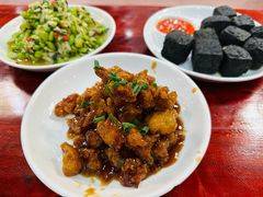 -芦茨金富饭庄·25年老字号·专做稻草鸡