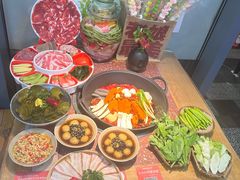 -赵美丽·重庆社区火锅·直营店(火车东站·中豪国际店)