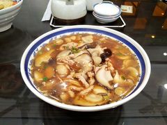 -鸿兴面馆馄饨小笼(稻香店)