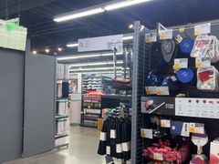 -迪卡侬(西三旗店)