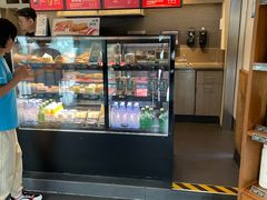 -星巴克(西藏路店)
