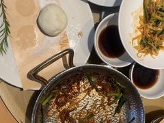 -关东小磨东北菜(上海长风大悦城店)
