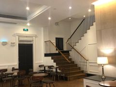 大堂-星巴克臻选(广州沙面店)