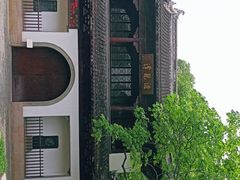 -汇龙潭