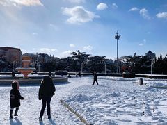 -大连人民广场