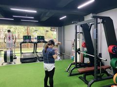 -征成健身连锁私教工作室(九公里店)