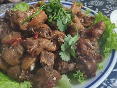 -八两八金·莱芜特色炒鸡(市南漳浦路店)