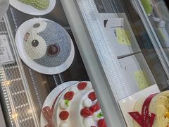 -花花卷卷·鲜食蛋糕(静安久光百货店)