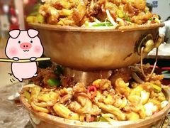 网红秘制双层蛙锅-还是那家•秘制活鱼现烤•香辣美蛙(独墅湖邻里中心店)