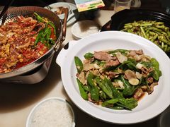 -佬麻雀·剁椒鱼头(京基KK One店)