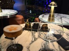 -OZONE 顶楼酒吧(香港丽思卡尔顿酒店)