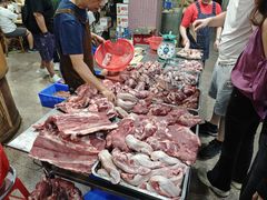 -标记美食新鲜猪杂(兴南大道店)