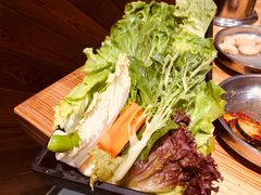 -青瓦炭韩潮烤肉(花园道店)