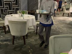 -海湾壹品·粤菜·早茶·烤鸭(拱北店)