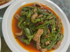-曾氏肥肠馆(凯瑞雅居店)