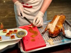 鱼子酱烤鸭-悦江(梅奔中心店)