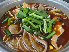 -铁锅哥米线