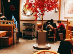 大堂-江边城外烤全鱼(世茂广场店)