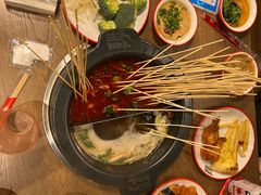 -言玖鲜火锅串串披萨自助(益田假日店)