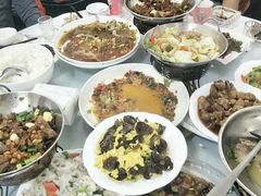 -百味园土菜馆(迎宾东路店)