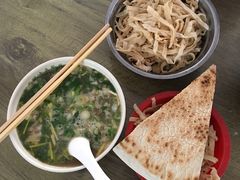 -清真马杰山牛肉汤馆