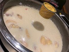 -煲宫猪肚鸡(昆山金鹰国际购物中心店)