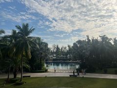 -三亚湾海居雅高铂尔曼度假酒店