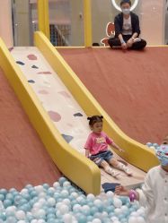 -奈尔宝·儿童乐园·亲子餐厅(鄞州万达店)