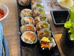 金枪鱼寿司-郑阿姨的家·이모네·韩料&烤肉(武川路店)