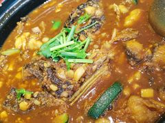 -有红鸡毛店·川菜(建设路店)