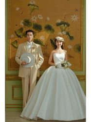 -都市丽人婚纱摄影