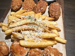 -九月里.自由花园餐厅