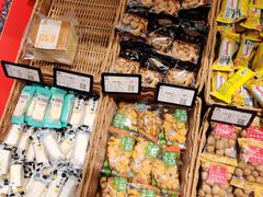 -来伊份(前进西路万象汇店)
