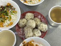 -高师傅特色米粉汤包(建设路店)