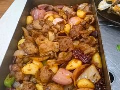 -老东镇啤酒屋海鲜加工·蒸汽海鲜·海鲜烧烤(台东店)