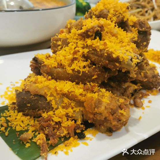 青流居茶餐厅(秦正广场店)