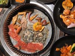 -千滋百味自助烤肉火锅(东门町店)