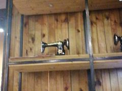 -佬土鹅肠火锅(中建大观店)