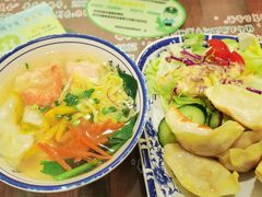 -长人馄饨铺(解放街店)