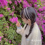 小区门口惊现🌺三角梅“瀑布”墙