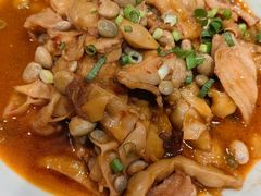 咸肉黄金钩-那家老院子东北菜·饺子·小鸡炖蘑菇(艳华街店)