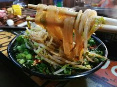 -椒点传统串串香