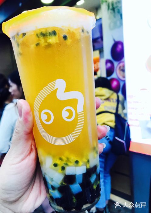 CoCo都可(富民一店)鲜百香双响炮图片