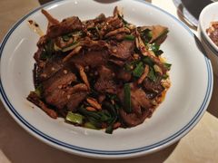 大蒜炒腊肉-大碗先生(万家丽店)