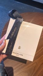 -法国娇兰精品店