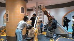 -奈尔宝家庭中心·亲子餐厅(北京东坝万达店)