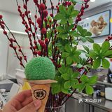 三里屯野人牧坊免费送的冰淇淋挂件上了新颜色～