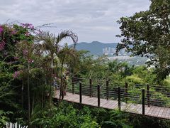 -鹿回头风景区