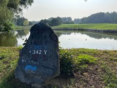 -北京京辉高尔夫俱乐部有限公司