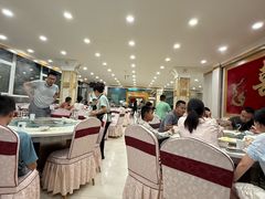 -迎宾楼(解放西街店)